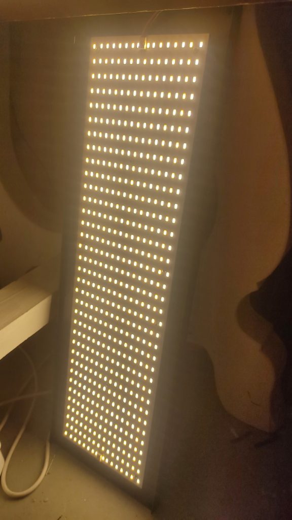 240W 3500K LM561C Grow Light