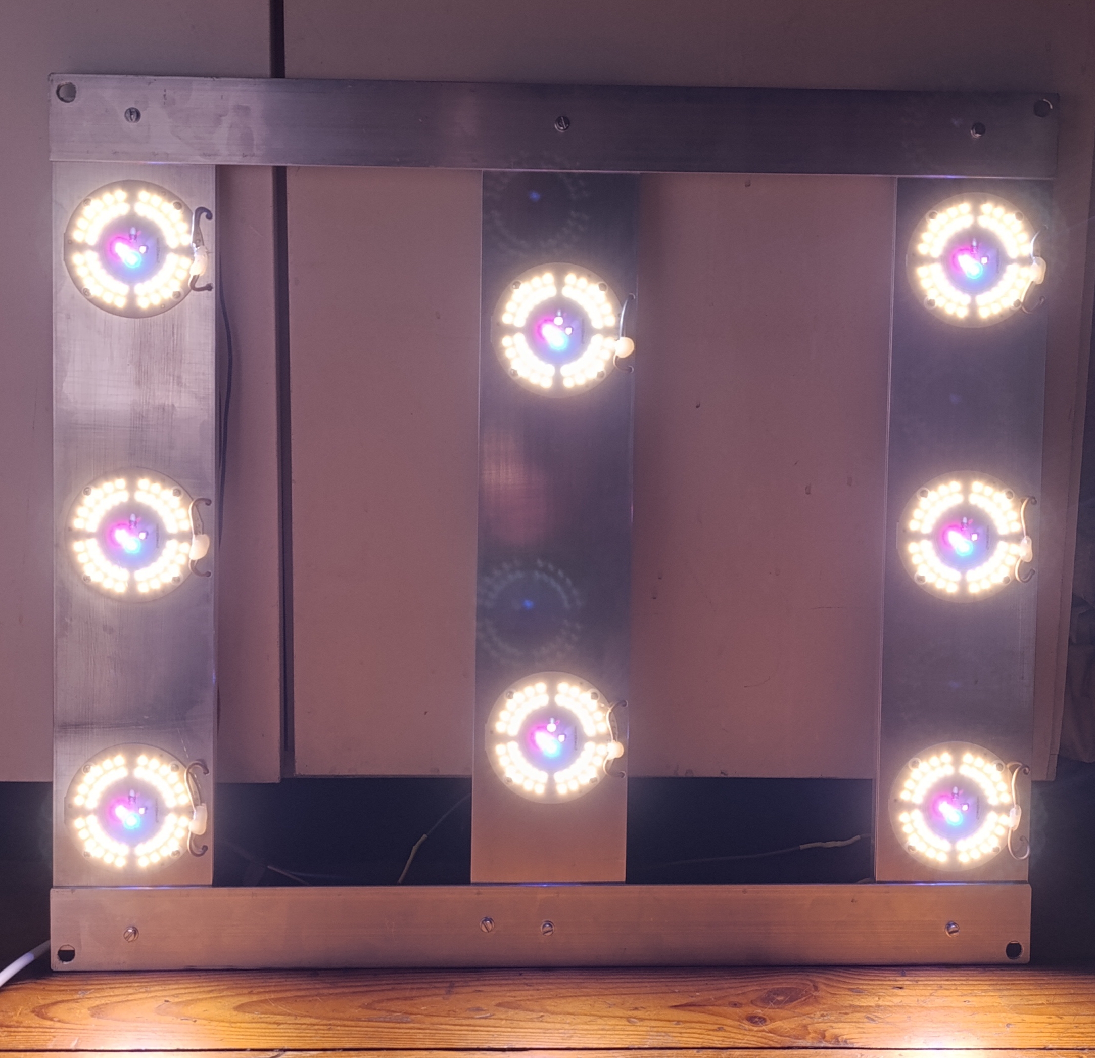 180W Puck LED Grow Light